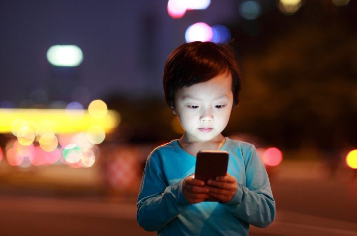 Addiction to electronic devices is a threat to children’s growth