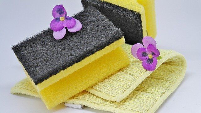 Planning to clean the house this weekend? Here are the natural recipes for cleaning the house