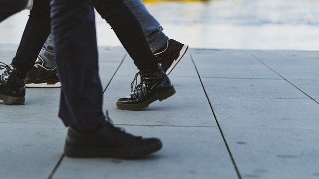 Right shoes for the right dress. Know about shoes to wear according to dress