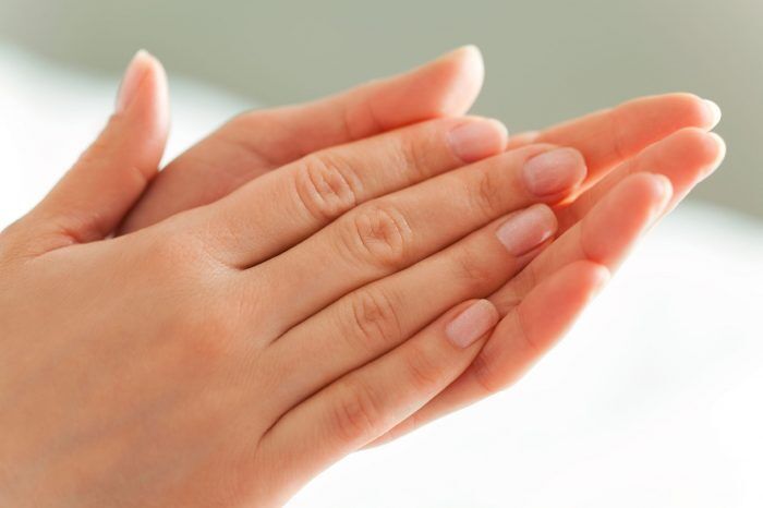 Ways to slim the hands and fingers