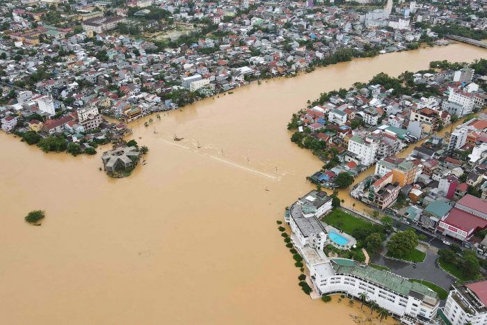 Floods in Vietnam killed 18 people and evacuated 46 thousand