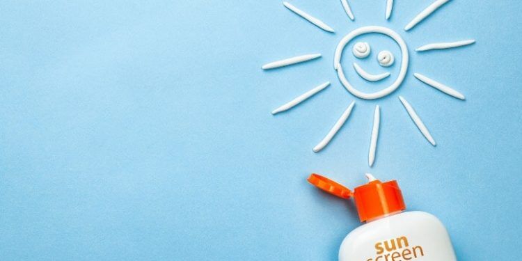 6 Places You’re Missing When You Apply Sunscreen