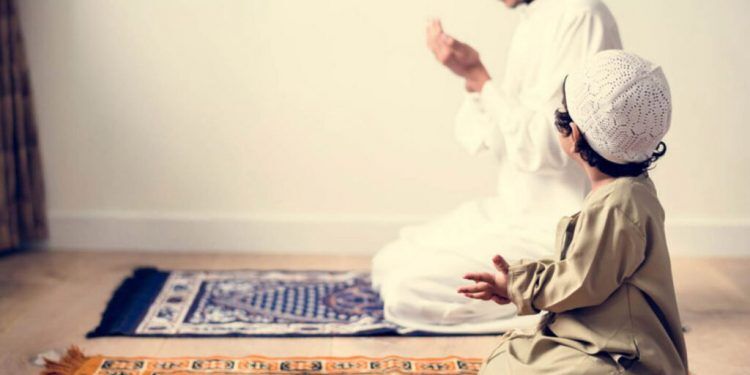 Prayer time in Abu Dhabi